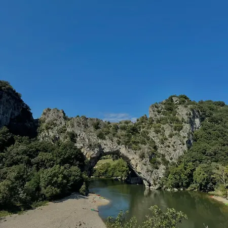 Chic And Chill Guest House, Romantique Safari Avec Baignoire Balneo * Vallon-Pont-dʼArc
